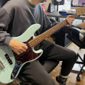 Fender Jazz Bass Vintera Daphne Blue