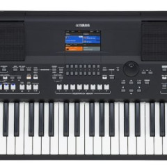 Yamaha psr sx 600,