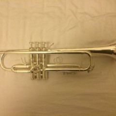 Bach Stradivarius 72 in Torpedo case,